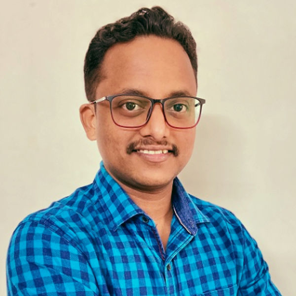 Dr Avinash